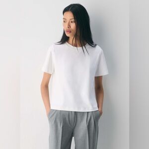 Aritzia Babaton InterLock Cotton Function T-Shirt in White - Size S